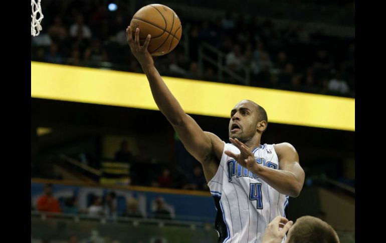 Arron Afflalo se eleva para encestar. AP /