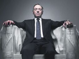 Enredos políticos. Kevin Spacey, galardonado con dos premios Oscar, da vida a un político ambicioso. ESPECIAL /