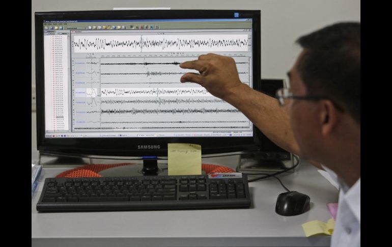 Gráfico de la actividad sismológica detectada en Filipinas a consecuencia del ensayo nuclear de Corea del Norte. EFE /