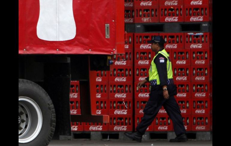 La facturación del mayor fabricante de refrescos del mundo sube en ese periodo un 4% hasta colocarse en los 11 mil 455 MDD. ARCHIVO /