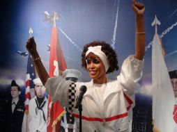 La figura de cera de Whitney Houston en el museo Madame Tussauds de Washington. EFE /