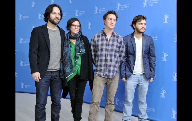 El director David Gordon Green (c) y el elenco de ''Prince Avalanche''. AFP /