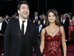 Un uso podría ser: Tras el anuncio del embarazo de Penélope Cruz, la pareja aun no dice si se trata de un niño o una niña. AP /