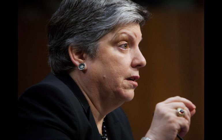 Janet Napolitano reitera las afirmaciones del presidente Obama de ofrecer un camino a la ciudadanía para los indocumentados. AFP /