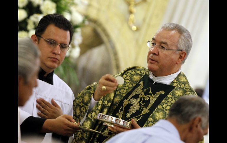 El arzobispo tapatío insistió en que la cuaresma debe entenderse como la preparación para vivir la máxima fiesta cristiana. ARCHIVO /