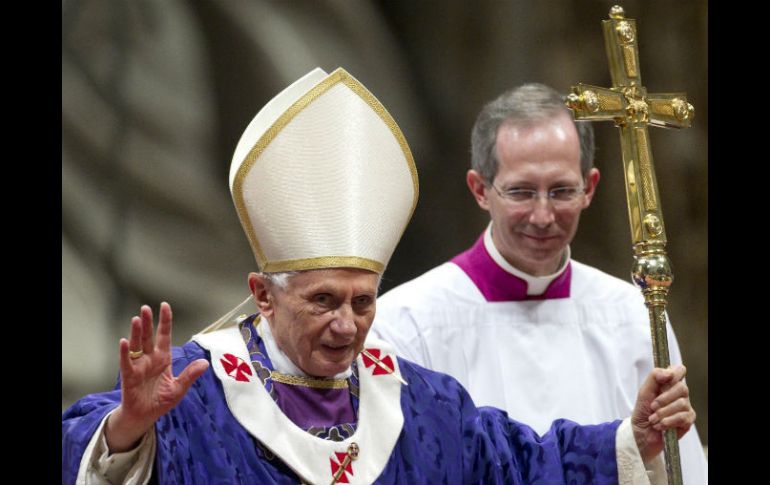 El Papa queda ''muy impresionado'' con los informes. EFE /