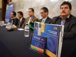 La Antología de Derecho de Acceso a la Información fue presentada en Palacio de Gobierno.  /