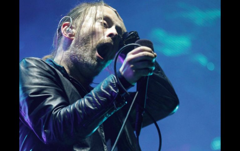 Radiohead toma el estudio de nuevo para ofrecer al público nueva música. ARCHIVO /