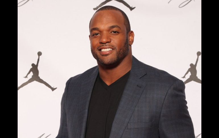 Dwigth Freeney buscara nuevo equipo para el 2013 en la NFL. AP /