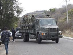 Los inculpados, el vehículo y las armas fueron turnados al fiscal federal de la demarcación. ARCHIVO /