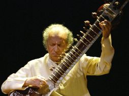 El concierto en honor de Ravi Shankar (1920-2012) se realizará en la Sala Higinio Rulvacaba del Ex Convento del Carmen. ARCHIVO /