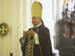 El arzobispo tapatío desconoce la fecha en la que partirá a la Ciudad del Vaticano. ARCHIVO /