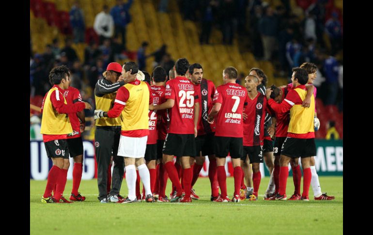 Los jugadores de Xolos celebran luego de la victoria de anoche en la Copa Libertadores. EFE /