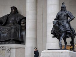 Estatuas de Gengis Khan en el Palacio de Ulan Bator, en Mongolia. AFP /