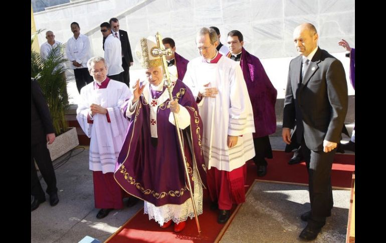 Para algunos de los encuestados el próximo Papa debe ser guapo. ARCHIVO /