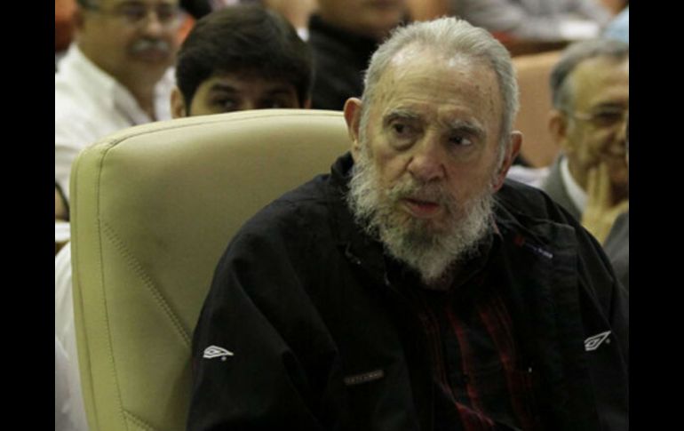 El líder de la Revolución cubana presidió la Asamblea Nacional con su hermano Raúl Castro. EFE /