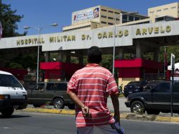 Hugo Chávez sigue internado en un hospital de Caracas y no se le ha visto en público. AFP /