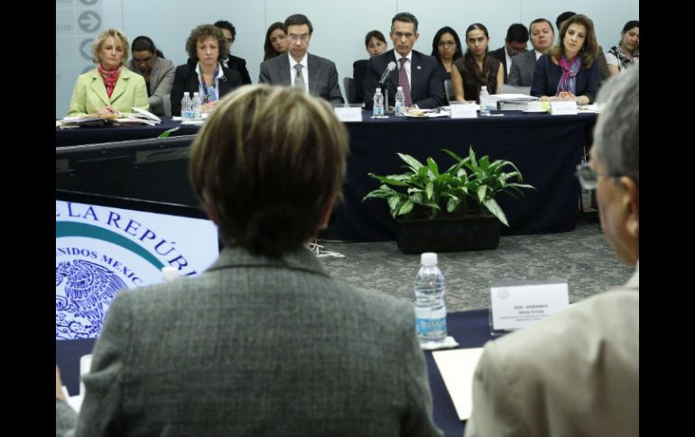 Los comisionados del IFAI comparecen frente al Senado para explicar el uso de sus recursos financieros. NTX /