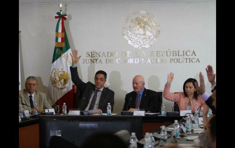 Manuel Mondragón y Kalb comparece en el Senado de la República. NTX /