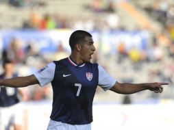 José Villareal festeja uno de los goles que consigue frente a los de la ''Hoja de Maple''. EFE /