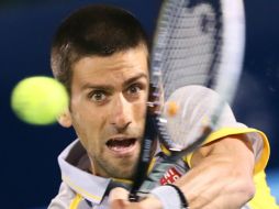 Djokovic sigue con paso firme en el tenis y mantiene su primer lugar. AFP /