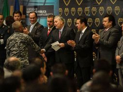 La ceremonia de entrega de reconocimientos la concluyó Emilio González.  /