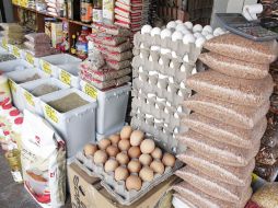 La Profeco confirma que no hay desbasto de huevos por lo que el aumento a los precios no tiene justificación. ARCHIVO /