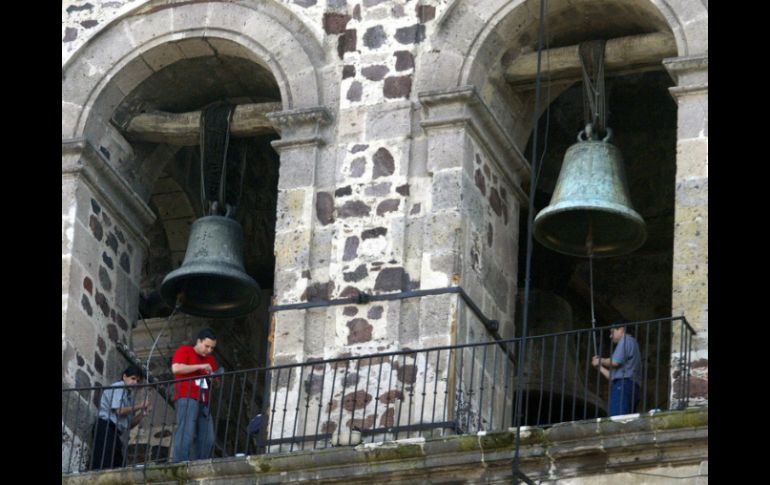 En la Catedral de Guadalajara no se habían tocado tantos repiques desde la muerte de Juan Pablo II. ARCHIVO /