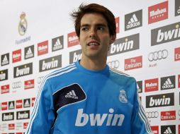 El brasileño Kaká se perfila titular en el Santiago Bernabéu para el clásico liguero. EFE /