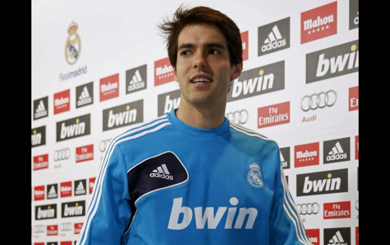 El brasileño Kaká se perfila titular en el Santiago Bernabéu para el clásico liguero. EFE /