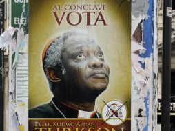 Turkson resulta en las quinielas como papable, y su nombre ya había aparecido como tal tras la muerte de Juan Pablo II. AP /