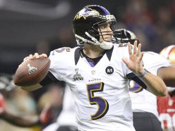 Joe Flacco busca 100 millones de dólares y consiguió 120. AP /