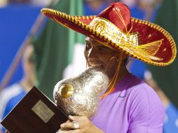 El español Rafael Nadal se corona en Acapulco. AP /