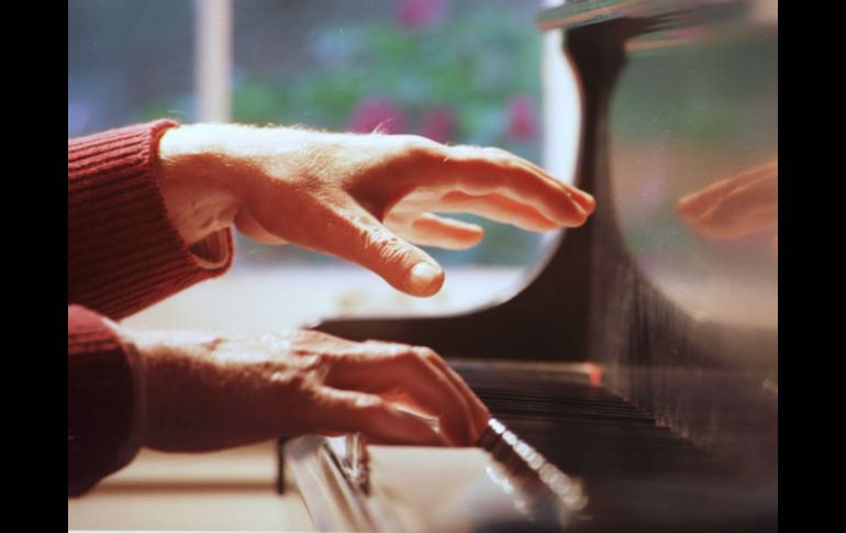 Formado desde niño en el piano, Puyana debutó a los 13 años en el teatro Colón de Bogotá. ARCHIVO /