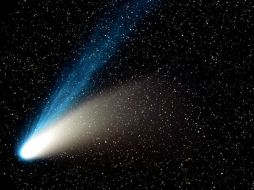 El cometa Pan-Starss tiene un ancho de 120 mil kilómetros y una larga cola en forma de abanico. ARCHIVO /