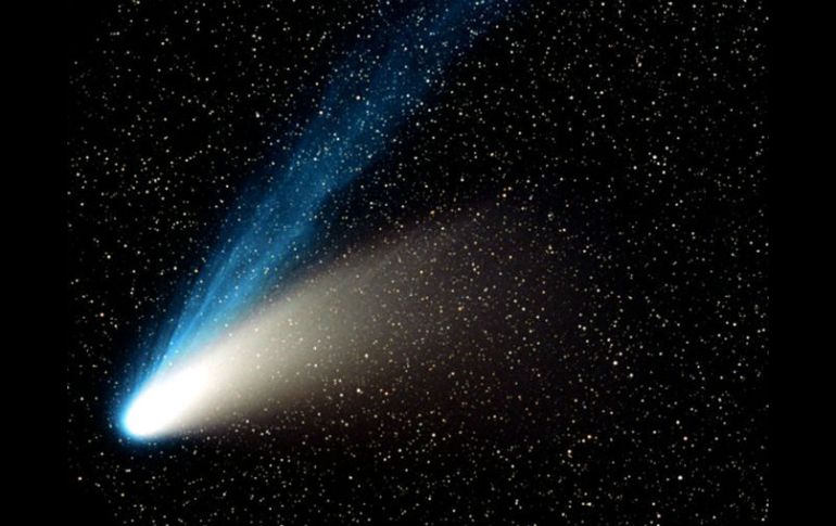 El cometa Pan-Starss tiene un ancho de 120 mil kilómetros y una larga cola en forma de abanico. ARCHIVO /