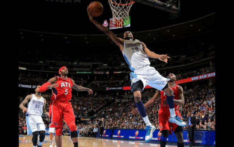 El líder del ataque ganador de los Nuggets fue el escolta reserva Corey Brewer. AFP /