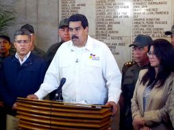 Nicolás Maduro da a conocer la noticia de la muerte del presidente Hugo Chávez. EFE /