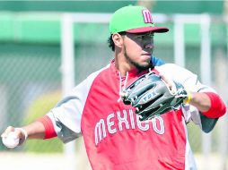 Sin molestias. Yovani Gallardo lanzó ayer la primera entrada en el partido de pretemporada ante Arizona y no tuvo ningún inconveniente. ESPECIAL /