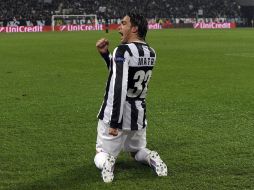 Matri celebra el primer gol de la Juventus en el partido. AP /