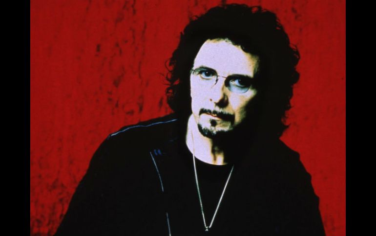 Tony Iommi, guitarrista de Black Sabbath. ARCHIVO /