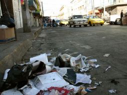 El programa, ''Guadalajara, te quiero limpia'' tiene como objetivo que los tapatíos conserven limpias sus calles y aceras. ARCHIVO /