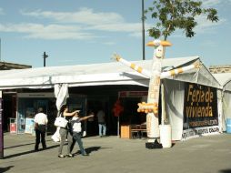 Veintidós viviendas participan en la Feria de la Vivienda, en la Plaza de la Liberación. EL INFORMADOR /