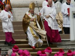 Benedicto XVI fue elegido en el segundo día de cónclave, en el cuarto escrutinio. ARCHIVO /