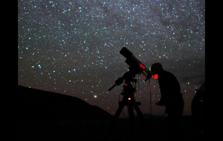 La exposición busca poner la disciplina de la astrofotografía al alcance de todos. EL INFORMADOR /