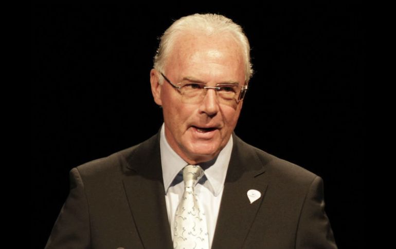 Beckenbauer considera que traer nuevas estrellas haría que los rivales jueguen más defensivamente. ARCHIVO /