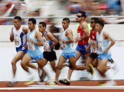 Dirigentes de la IAAF se encuentran preocupados por el aumento de casos de dopaje en los últimos años. ARCHIVO /