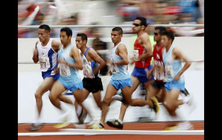 Dirigentes de la IAAF se encuentran preocupados por el aumento de casos de dopaje en los últimos años. ARCHIVO /