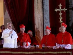 Se tratará de la primera vez en la historia que dos papas convivan dentro del Vaticano. EFE /