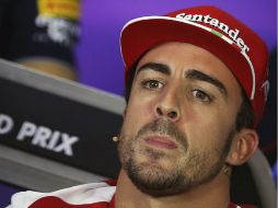 Fernando Alonso afirma que en estos momentos es difícil elegir al favorito del premio. EFE /